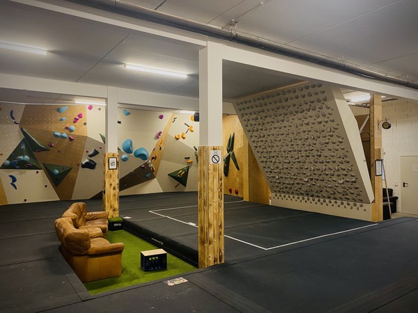 Logo der boulder factory